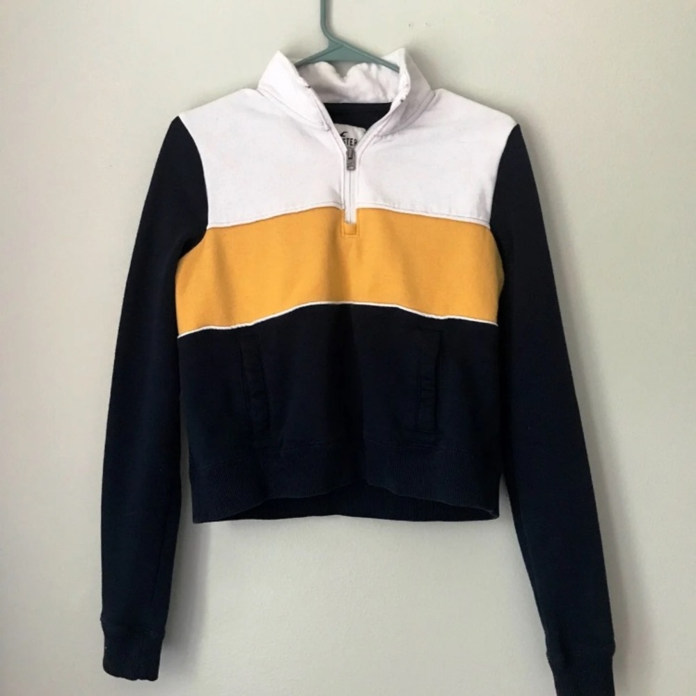 Hollister quarter zip